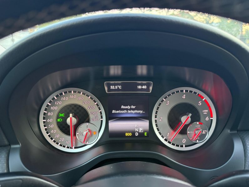 
								MERCEDES – BENZ. A CLASS / CUTIE AUTOMATA / NAVIGATIE ANDROID CARPLAY / FARURI BI-XENON full									