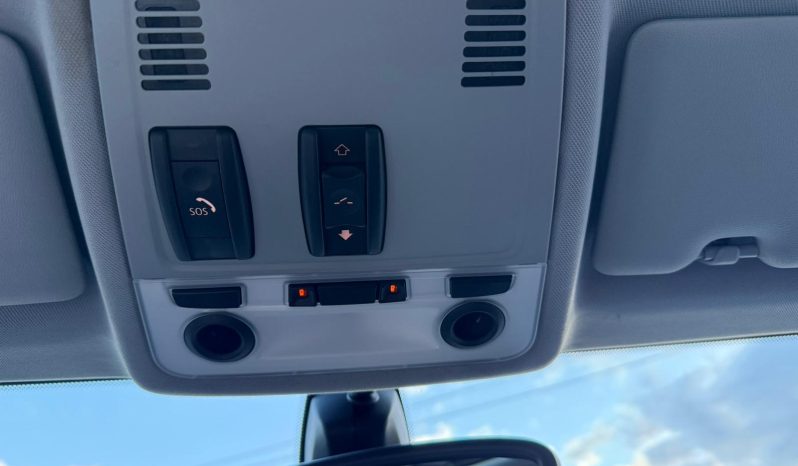 
								BMW SERIA 1 / AN 2010 / NAVIGATIE / FARURI BI-XENON full									
