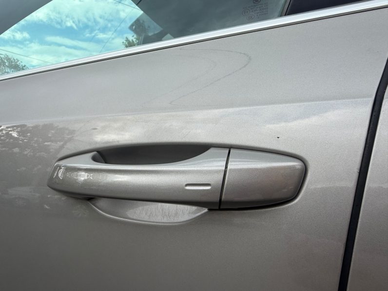 
								SKODA OCTAVIA / KEYLESS ENTRY&GO / BI-XENON / SISTEM AUDIO CANTON full									