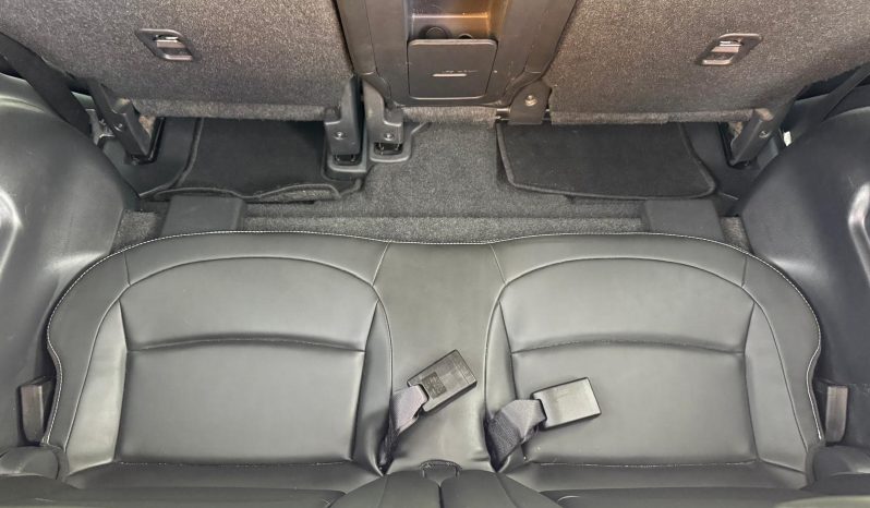 
								NISSAN QASHQAI / 2012 / 7 LOCURI full									