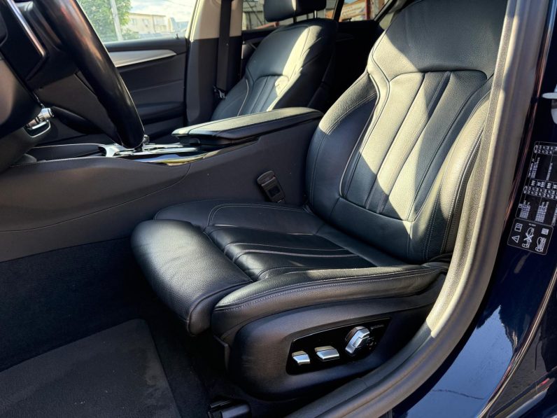 
								BMW SERIA 5 LUXURY / HARMAN-KARDON / CUTIE AUTOMATA full									