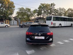VW PASSAT HIGHLINE 2,0 D BLUEMOTION / NAVIGATIE / INCALZIRE