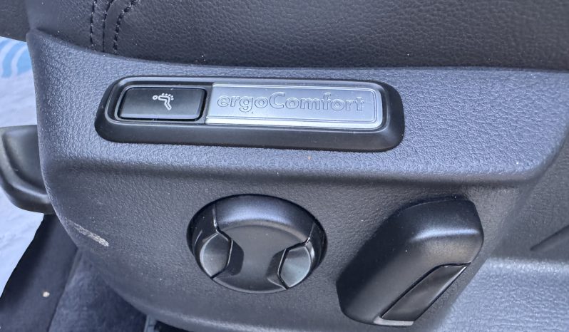 
								VW PASSAT HIGHLINE 2,0 D BLUEMOTION / NAVIGATIE / INCALZIRE full									