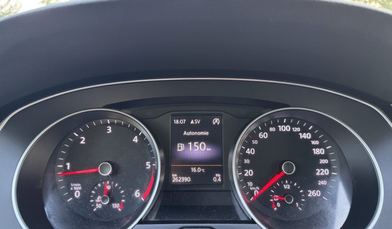 
								VW PASSAT HIGHLINE 2,0 D BLUEMOTION / NAVIGATIE / INCALZIRE full									