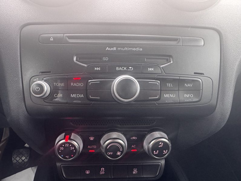 
								AUDI A1 SPORTBACK 1,6 TDI AMBIENTE / CLIMATRONIC / NAVIGATIE full									