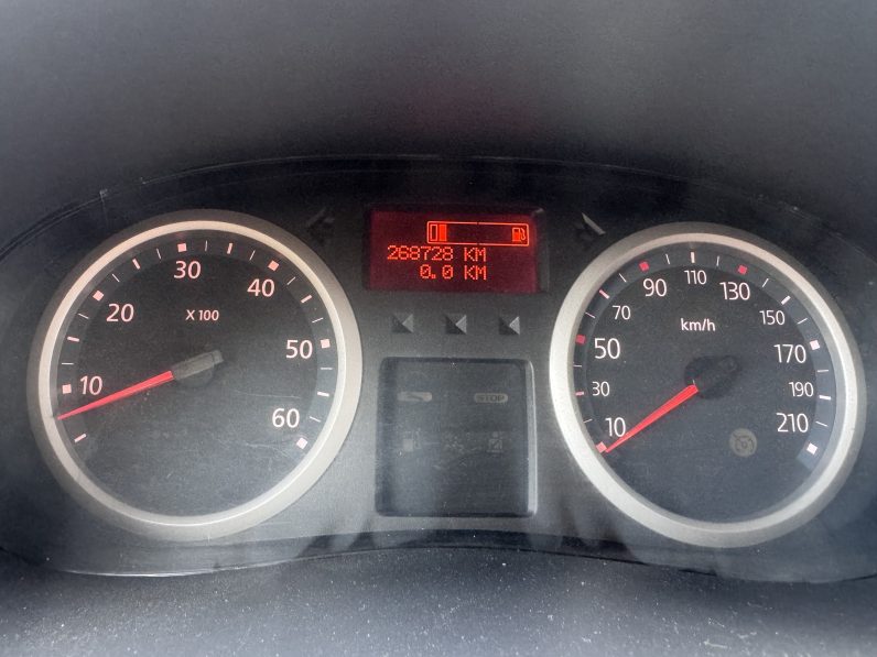 
								RENAULT TRAFIC / AN 2013 / AER CONDITIONAT full									
