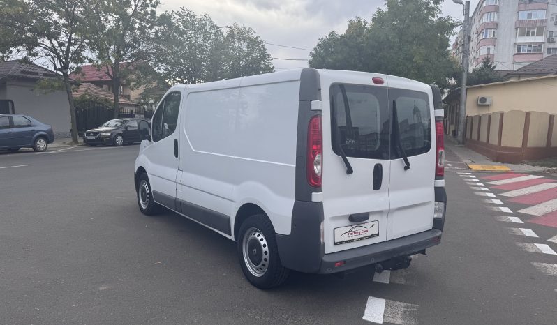 
								RENAULT TRAFIC / AN 2013 / AER CONDITIONAT full									
