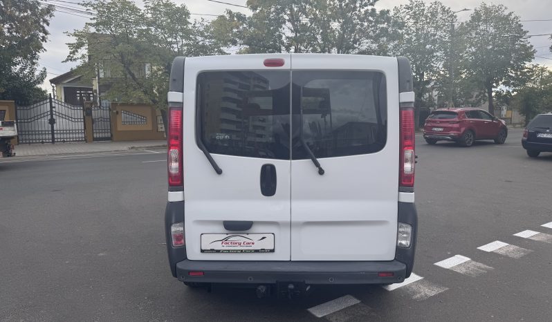 
								RENAULT TRAFIC / AN 2013 / AER CONDITIONAT full									