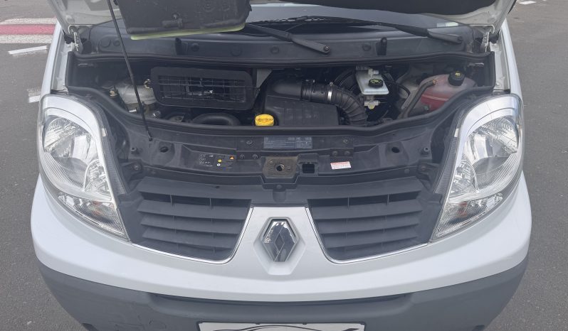 
								RENAULT TRAFIC / AN 2013 / AER CONDITIONAT full									