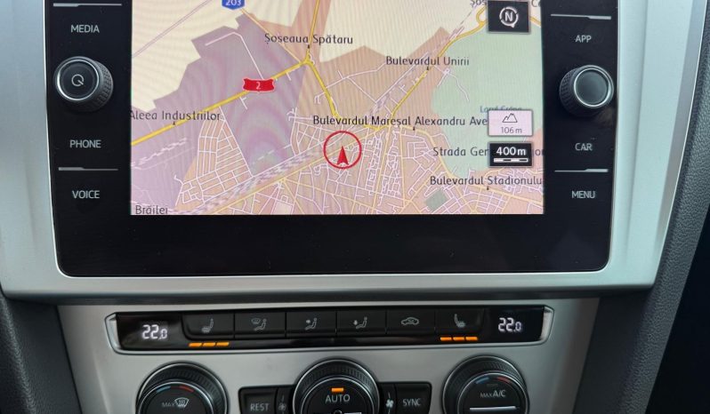 
								VW PASSAT BLUEMOTION TECH / AN 2017 / 2,0 D / EURO 6 / AUTOMAT full									