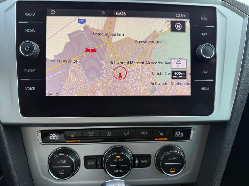
								VW PASSAT BLUEMOTION TECH / AN 2017 / 2,0 D / EURO 6 / AUTOMAT full									