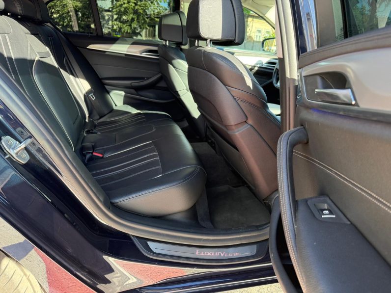 
								BMW SERIA 5 LUXURY / HARMAN-KARDON / CUTIE AUTOMATA full									