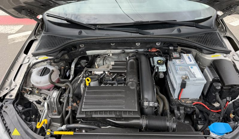 
								SKODA OCTAVIA / KEYLESS ENTRY&GO / BI-XENON / SISTEM AUDIO CANTON full									