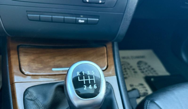
								BMW SERIA 1 / AN 2010 / NAVIGATIE / FARURI BI-XENON full									