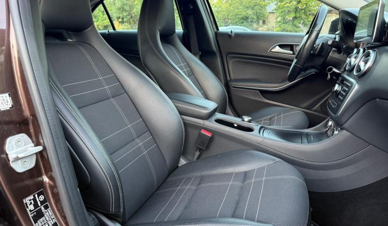 
								MERCEDES – BENZ. A CLASS / CUTIE AUTOMATA / NAVIGATIE ANDROID CARPLAY / FARURI BI-XENON full									
