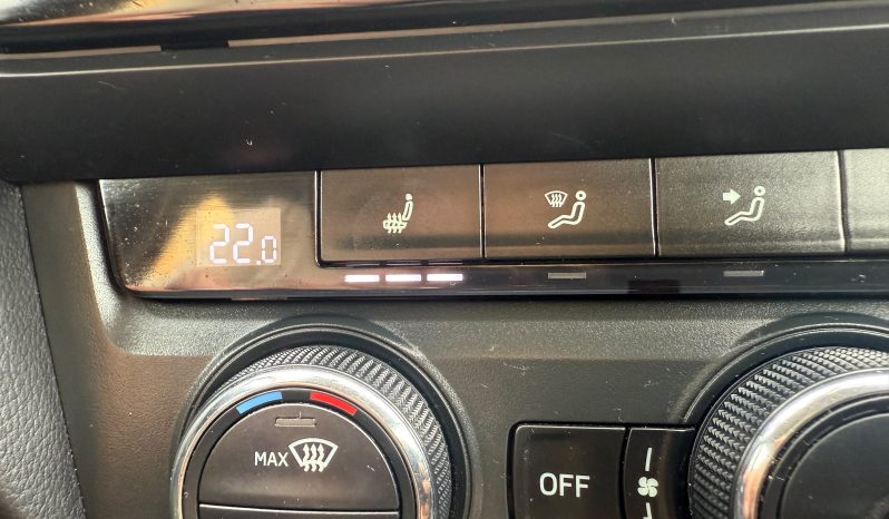 
								SKODA OCTAVIA / KEYLESS ENTRY&GO / BI-XENON / SISTEM AUDIO CANTON full									