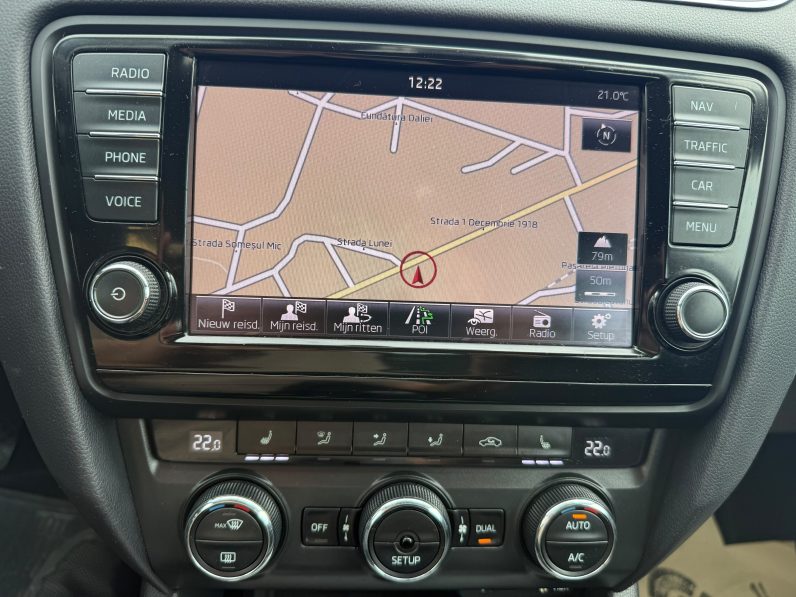 
								SKODA OCTAVIA / KEYLESS ENTRY&GO / BI-XENON / SISTEM AUDIO CANTON full									