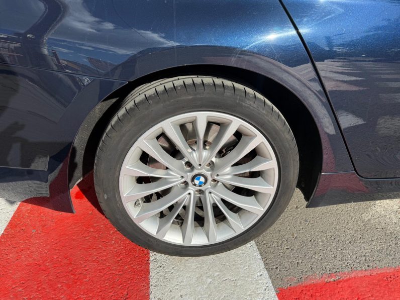 
								BMW SERIA 5 LUXURY / HARMAN-KARDON / CUTIE AUTOMATA full									