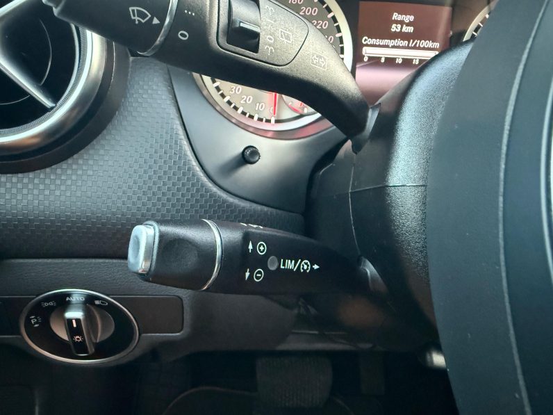 
								MERCEDES – BENZ. A CLASS / CUTIE AUTOMATA / NAVIGATIE ANDROID CARPLAY / FARURI BI-XENON full									