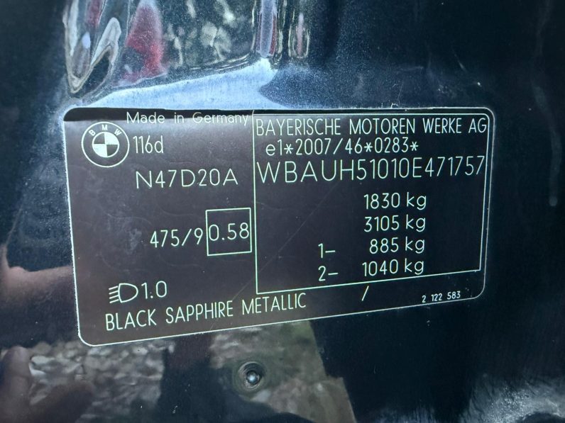 
								BMW SERIA 1 / AN 2010 / NAVIGATIE / FARURI BI-XENON full									