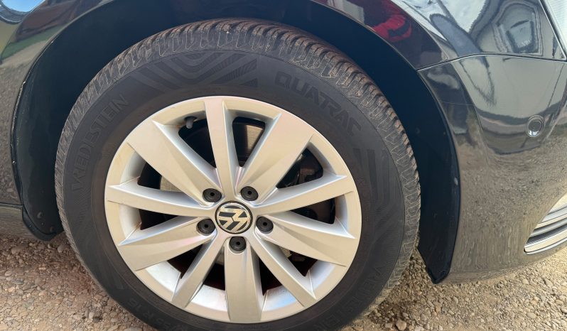 
								VW PASSAT HIGHLINE / AN 2014 / CUTIE AUTOMATA / BENZINA full									