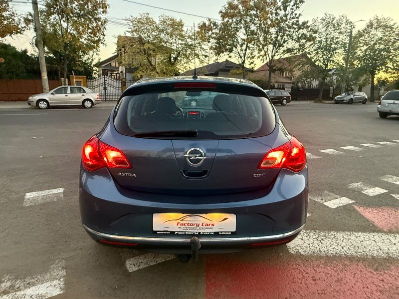 
								OPEL ASTRA EDITION / AN 2015 / MOTOR 1,6 D / EURO 6 full									