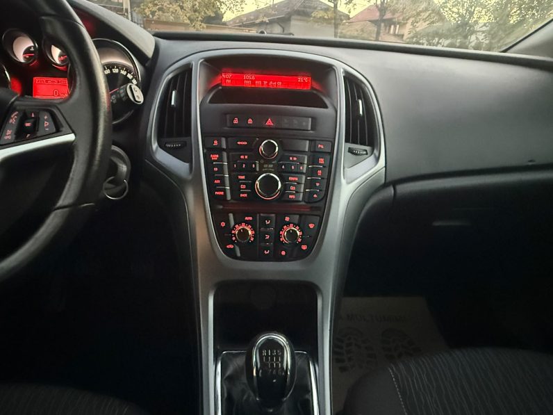 
								OPEL ASTRA EDITION / AN 2015 / MOTOR 1,6 D / EURO 6 full									