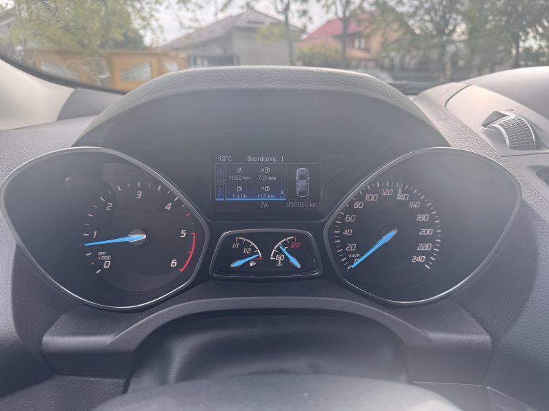 
								FORD KUGA TITANIUM / 2017 / 2,0 D / EURO 6 full									