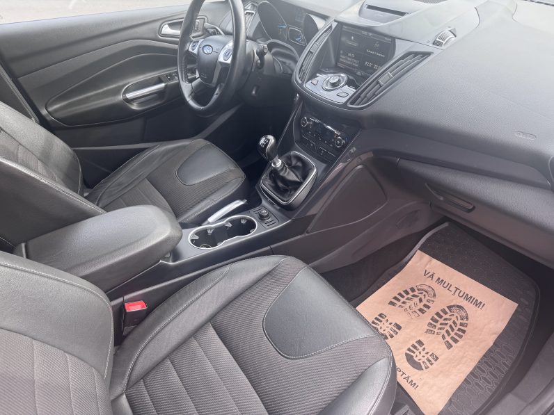 
								FORD KUGA TITANIUM / 2017 / 2,0 D / EURO 6 full									