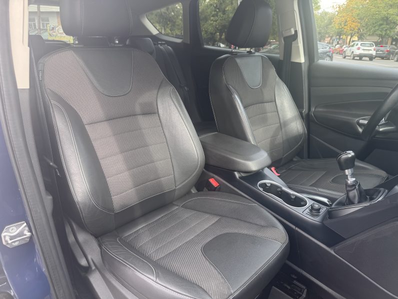 
								FORD KUGA TITANIUM / 2017 / 2,0 D / EURO 6 full									
