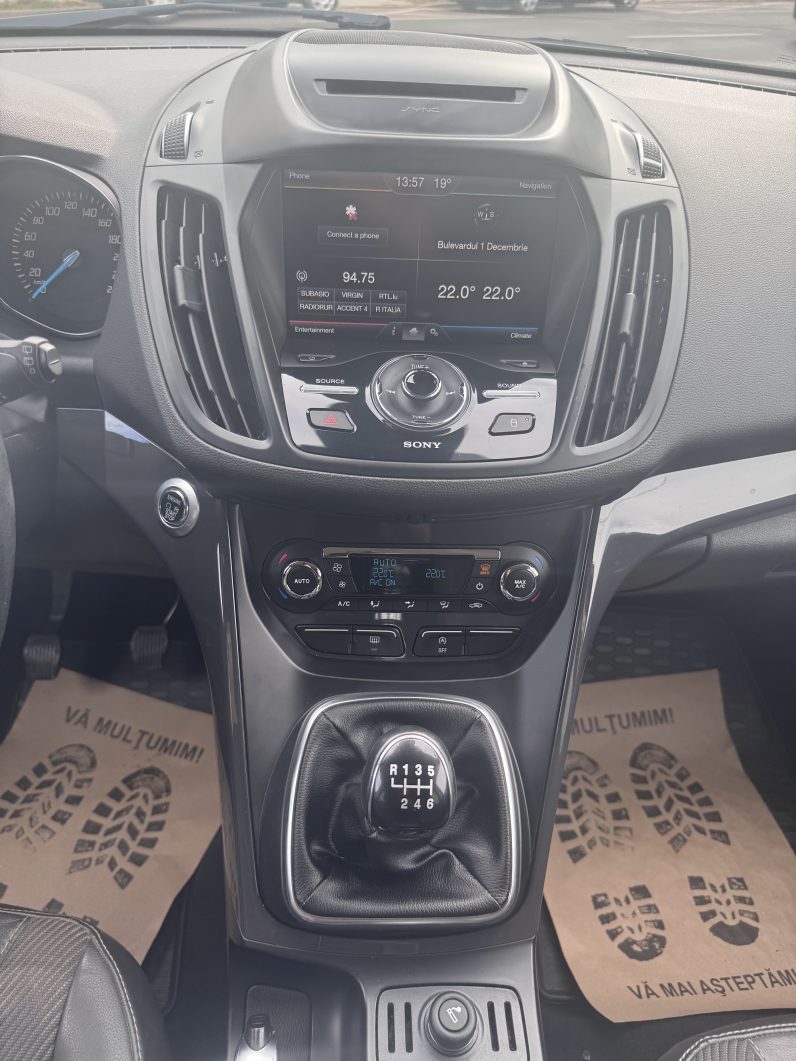 
								FORD KUGA TITANIUM / 2017 / 2,0 D / EURO 6 full									
