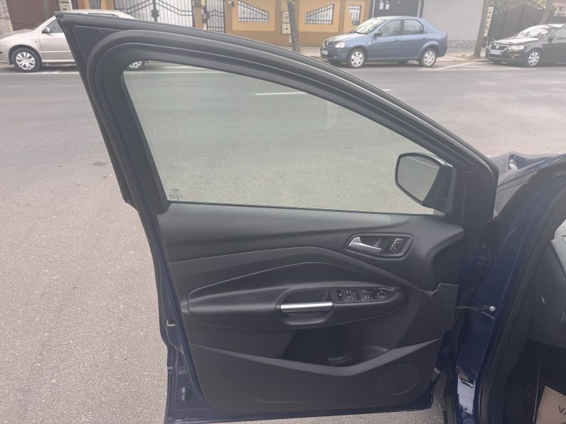 
								FORD KUGA TITANIUM / 2017 / 2,0 D / EURO 6 full									