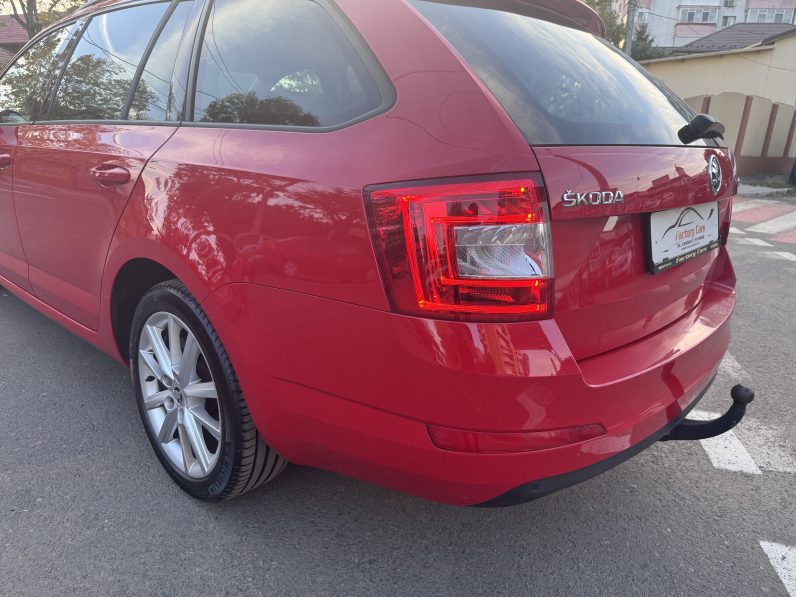 
								SKODA OCTAVIA JOY / AN 2016 / 1,6 D / EURO 6 / CUTIE AUTOMATA full									