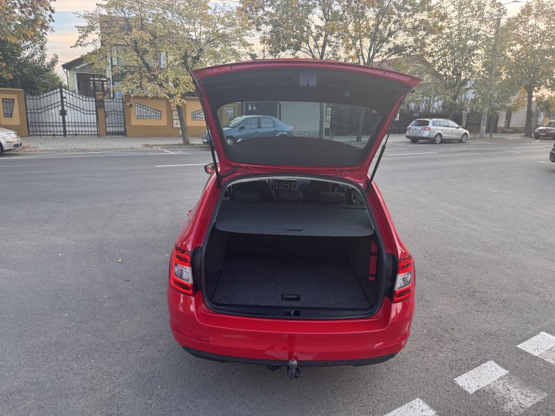 
								SKODA OCTAVIA JOY / AN 2016 / 1,6 D / EURO 6 / CUTIE AUTOMATA full									