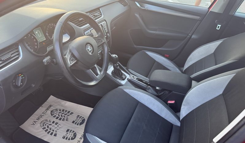 
								SKODA OCTAVIA JOY / AN 2016 / 1,6 D / EURO 6 / CUTIE AUTOMATA full									