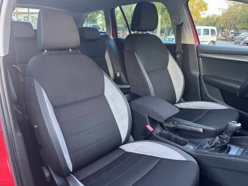
								SKODA OCTAVIA JOY / AN 2016 / 1,6 D / EURO 6 / CUTIE AUTOMATA full									