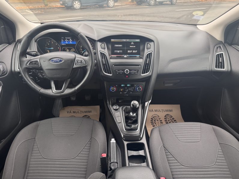 
								FORD FOCUS TITANIUM / 2015 / 1,6 DIESEL full									