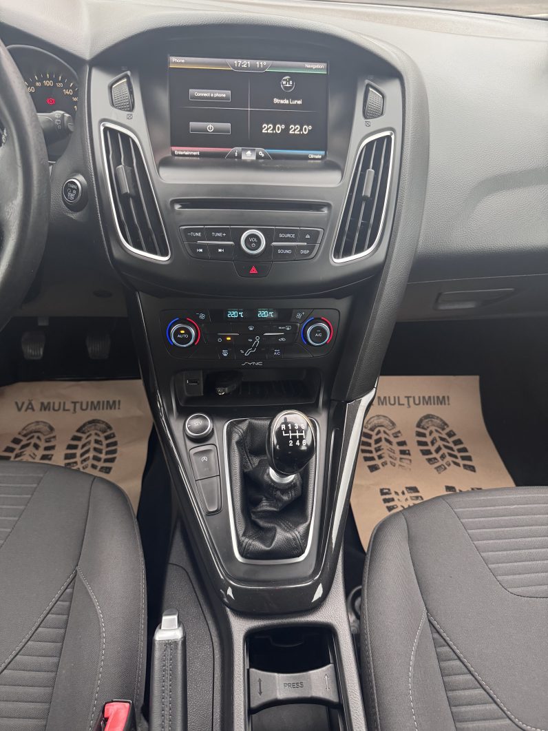 
								FORD FOCUS TITANIUM / 2015 / 1,6 DIESEL full									