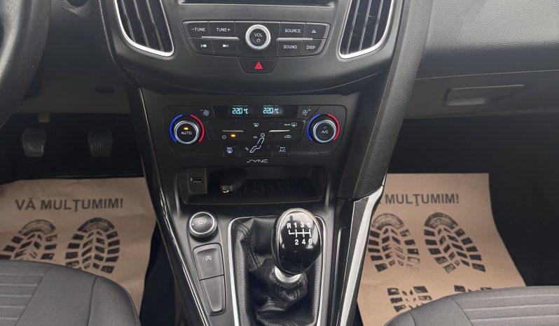 
								FORD FOCUS TITANIUM / 2015 / 1,6 DIESEL full									
