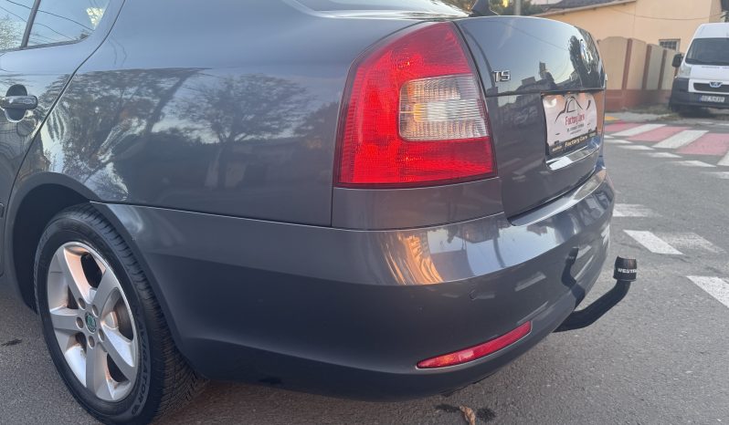 
								SKODA OCTAVIA BERLINA ELEGANCE / 1,4 BENZINA / 2012 full									