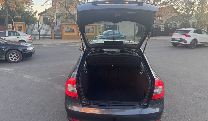 
								SKODA OCTAVIA BERLINA ELEGANCE / 1,4 BENZINA / 2012 full									