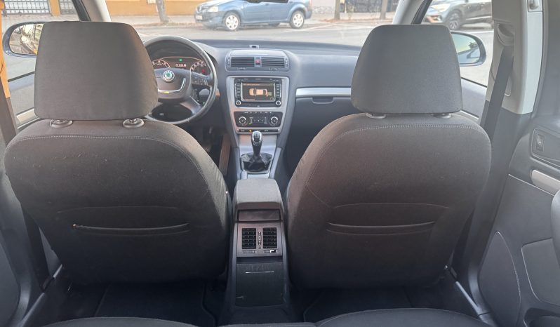 
								SKODA OCTAVIA BERLINA ELEGANCE / 1,4 BENZINA / 2012 full									