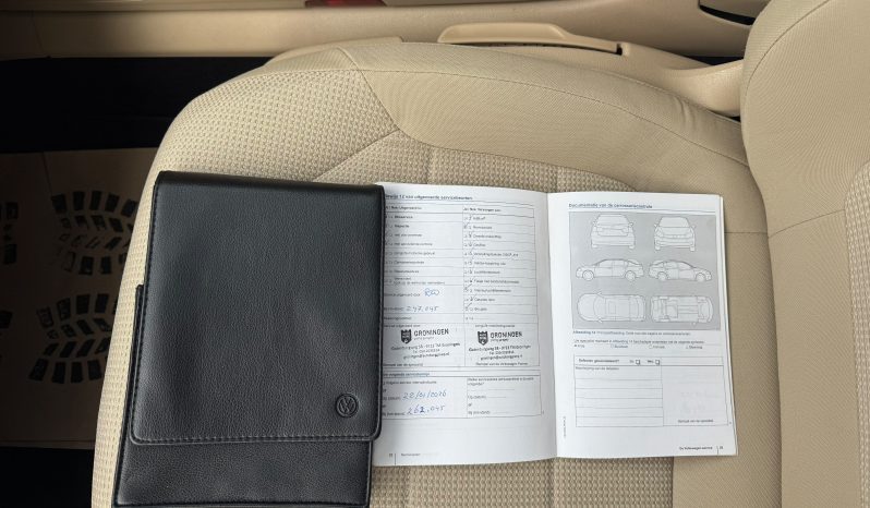 
								VW PASSAT HIGHLINE / AN 2014 / CUTIE AUTOMATA / BENZINA full									