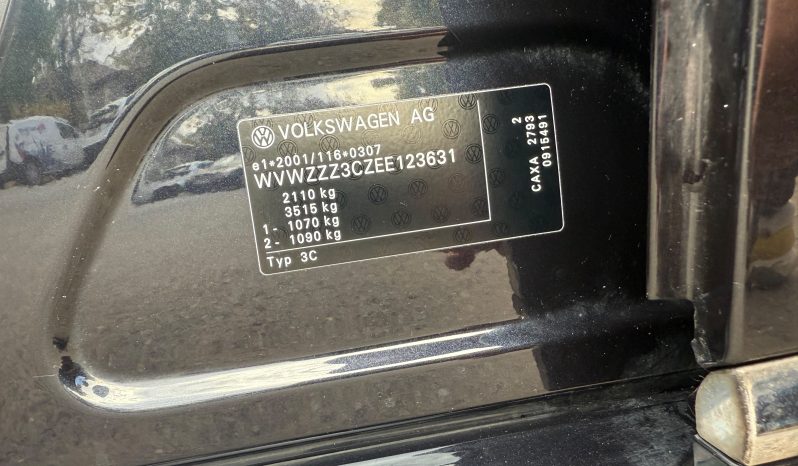 
								VW PASSAT HIGHLINE / AN 2014 / CUTIE AUTOMATA / BENZINA full									