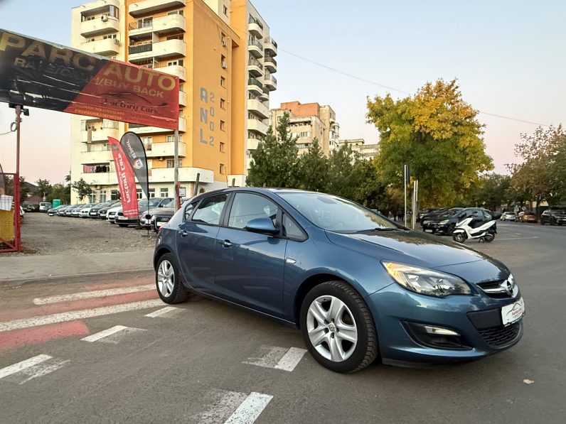 
								OPEL ASTRA EDITION / AN 2015 / MOTOR 1,6 D / EURO 6 full									