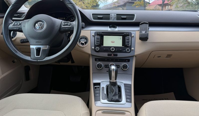 
								VW PASSAT HIGHLINE / AN 2014 / CUTIE AUTOMATA / BENZINA full									