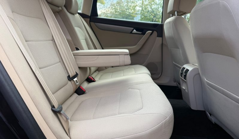 
								VW PASSAT HIGHLINE / AN 2014 / CUTIE AUTOMATA / BENZINA full									